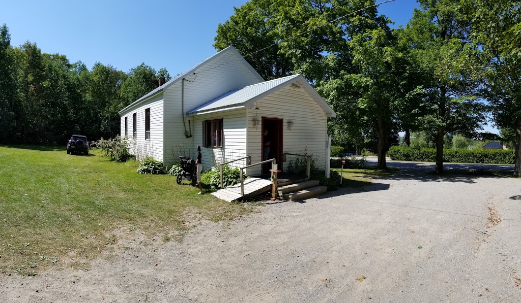 St Louis Catholic Church | 823 Mt St Louis Rd W, Hillsdale, ON L0L 1V0, Canada | Phone: (705) 538-2353
