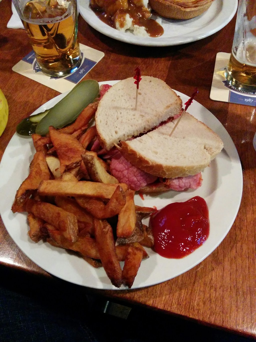 King Edwards Arms | 8505 Warden Ave., Unionville, ON L3R 0N2, Canada | Phone: (905) 305-9525