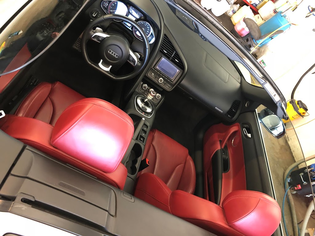 Personal Touch Car Cleaning | 2481 Upper James St, Mount Hope, ON L0R 1W0, Canada | Phone: (905) 679-0143