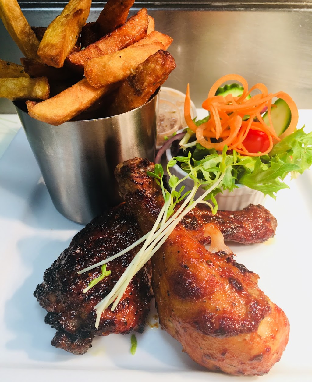 Le Cachet | 392 Montée Paiement, Gatineau, QC J8T 8M4, Canada | Phone: (819) 669-0251