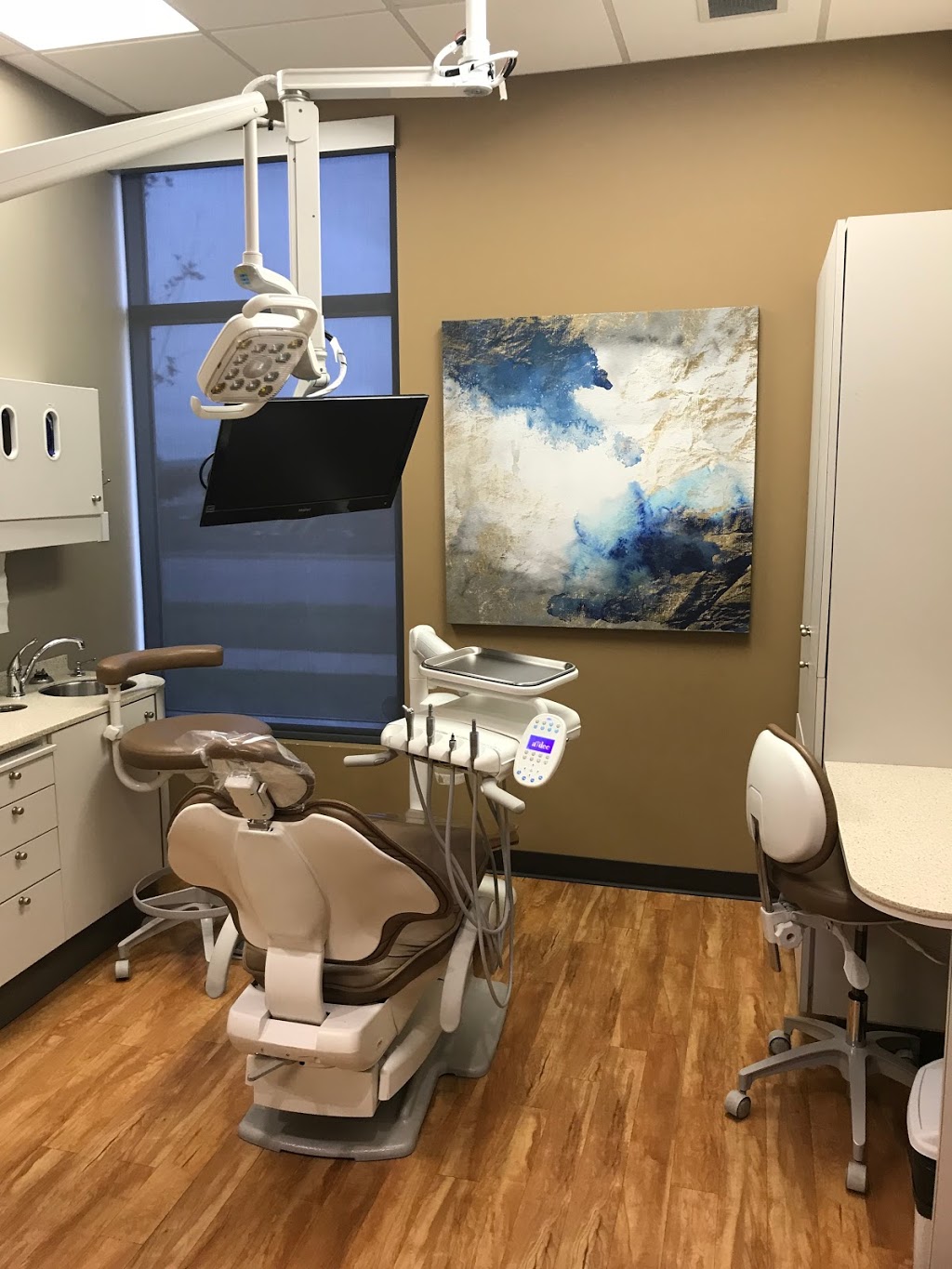 Silverado Dental Wellness | 19369 Sheriff King St S #1120, Calgary, AB T2X 0T9, Canada | Phone: (403) 259-2220