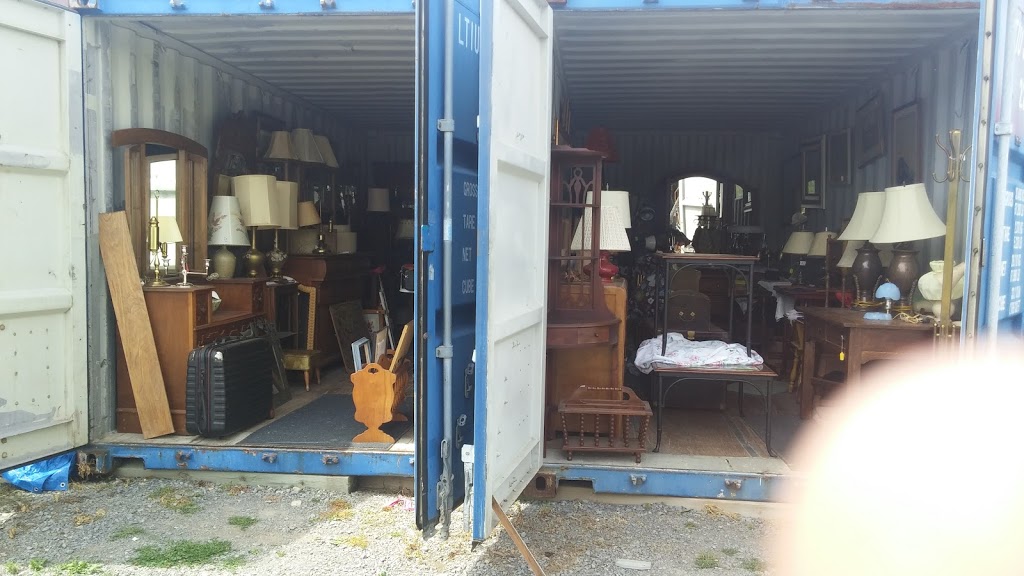 Porkies Place | 1540 ON-62, Bloomfield, ON K0K 1G0, Canada | Phone: (613) 393-5027