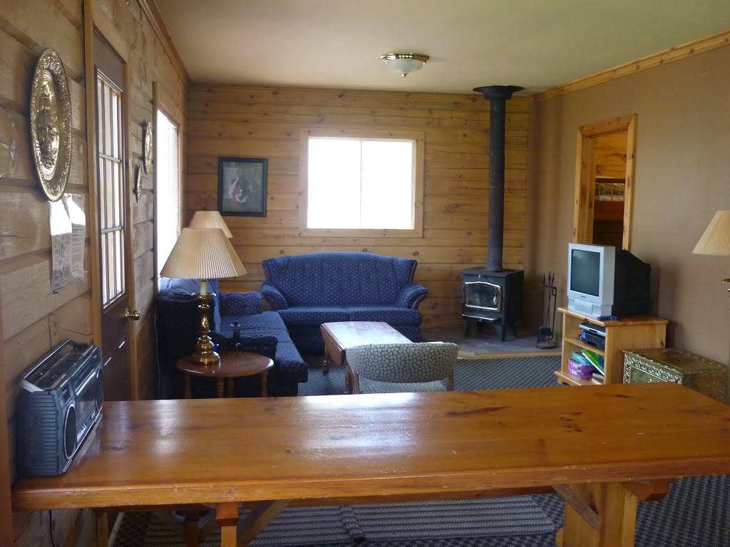 Buttermilk Falls Resort | 16941 ON-35, Algonquin Highlands, ON K0M 1J1, Canada | Phone: (705) 489-1904