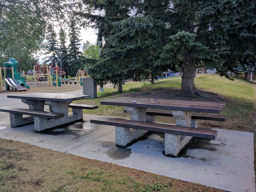 Greenfield Community League | Greenfield Park, 3803 114 St NW, Edmonton, AB T6J 1M3, Canada | Phone: (780) 435-7833
