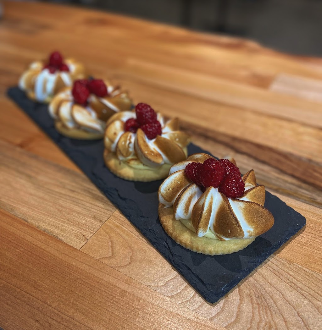 The Flying Apron | 268 Anderton Rd, Comox, BC V9M 1Y2, Canada | Phone: (236) 655-6604