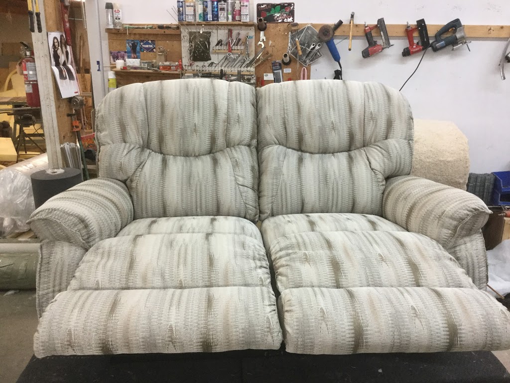 Design upholstery | 5258 Greata Rd, Peachland, BC V0H 1X2, Canada | Phone: (250) 878-7509