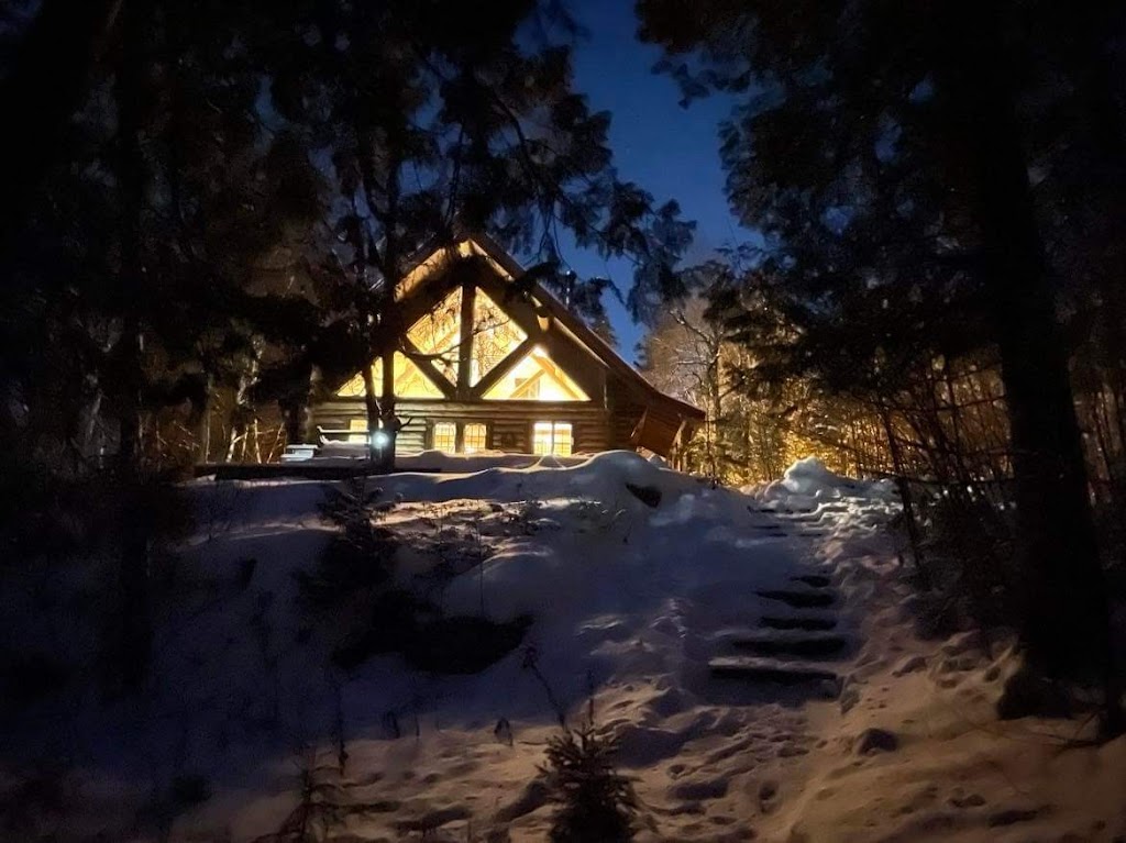 Passion Chalets | 1058A Rue Notre-Dame, Saint-Sulpice, QC J5W 3W3, Canada | Phone: (514) 266-7192