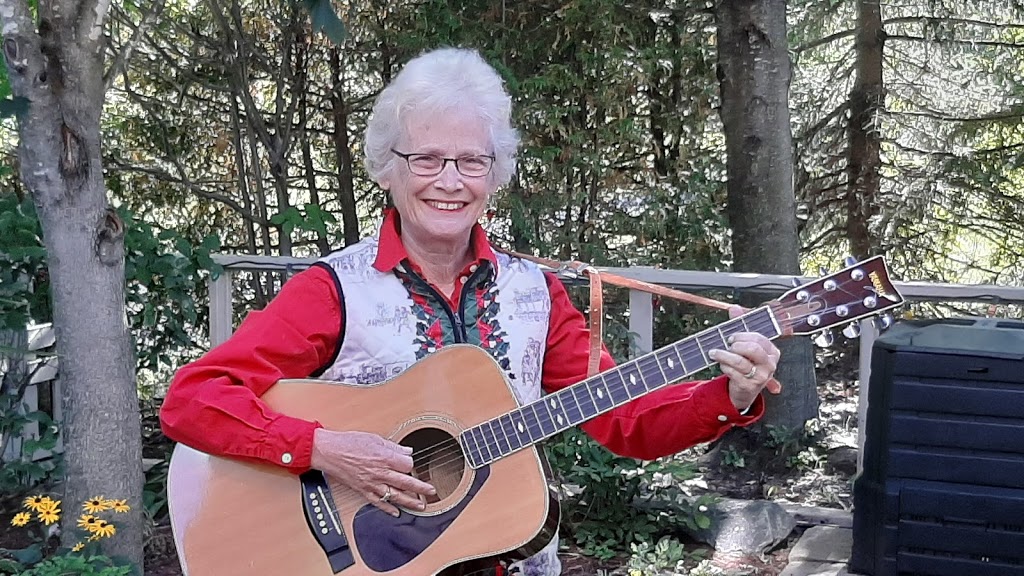 Groove with the Guitar | 75 Eileen Crescent, Stittsville, ON K2S 1X1, Canada | Phone: (613) 316-6754