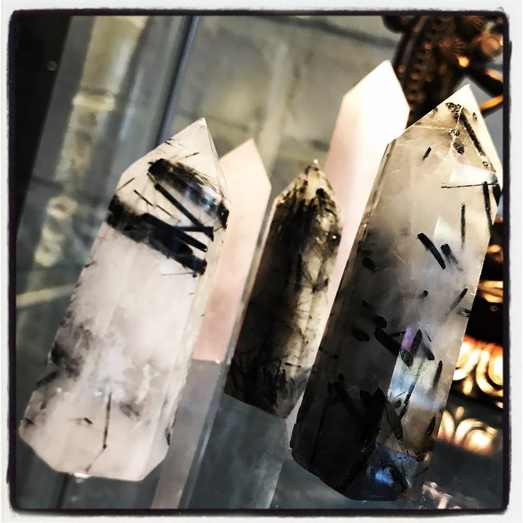 7 Rays New Age Store | 2002 Fernwood Rd, Victoria, BC V8T 2Y9, Canada | Phone: (778) 265-7181