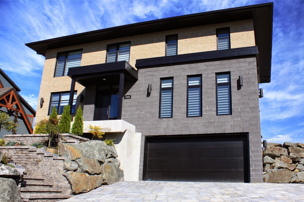 Portes de garage MB | 2057 Boulevard Saint-Joseph O, Drummondville, QC J2B 8A8, Canada | Phone: (819) 473-0721