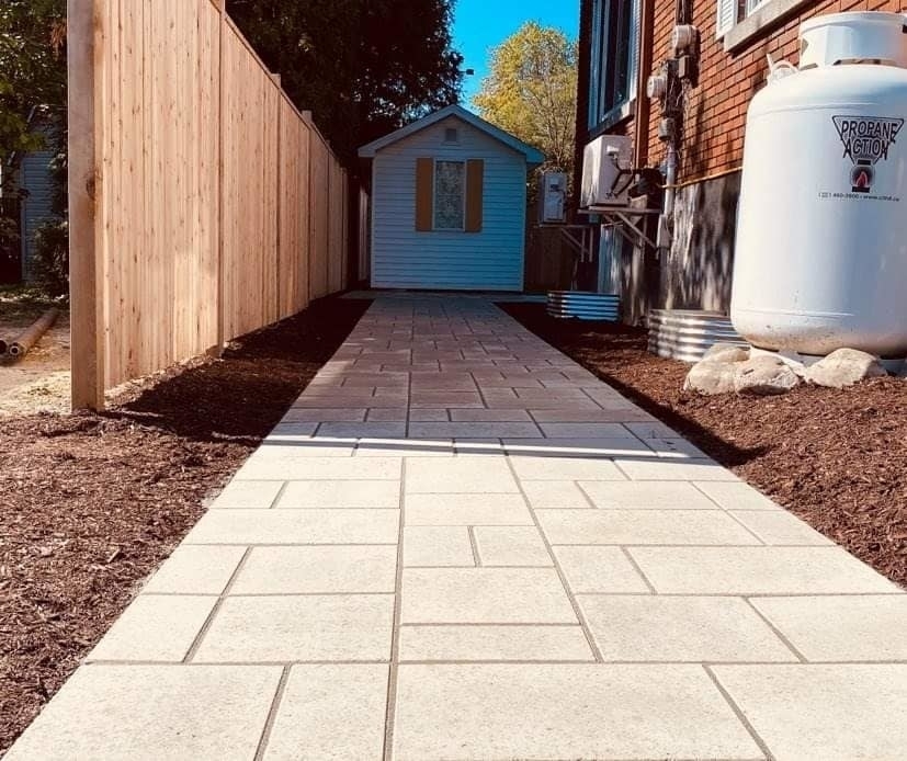 DM Multi-Travaux | 225 Rue Taillon O, Saint-Basile-le-Grand, QC J3N 1E4, Canada | Phone: (438) 824-8777