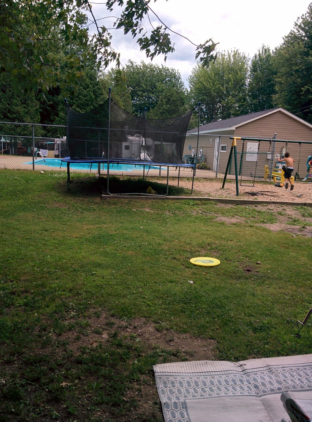 Camping Oasis Du Richelieu | 176 Rang Goyette, Henryville, QC J0J 1E0, Canada | Phone: (450) 294-2332