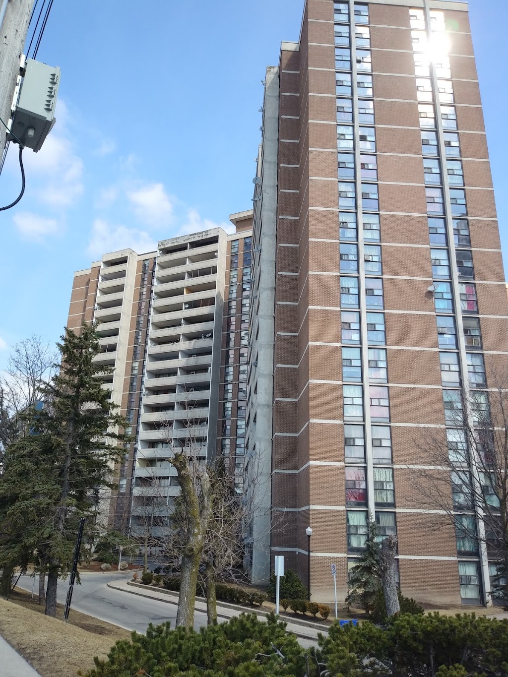 MetCap Living | 2737 Kipling Ave, Etobicoke, ON M9V 4C3, Canada | Phone: (416) 906-5118