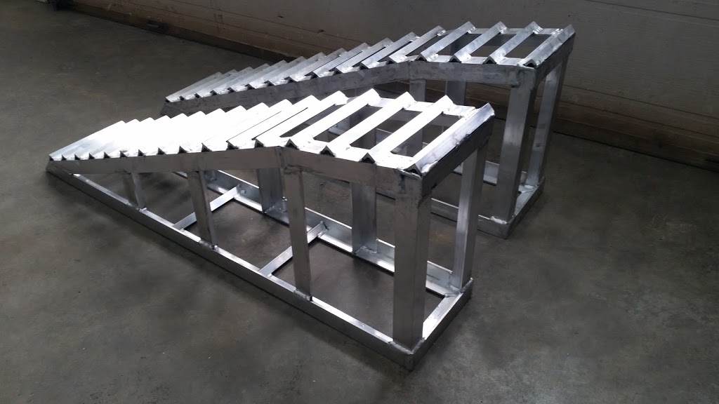 Industrie A Tout-Fer | 1016 Rue Longpré, Sherbrooke, QC J1G 5B9, Canada | Phone: (819) 572-2675