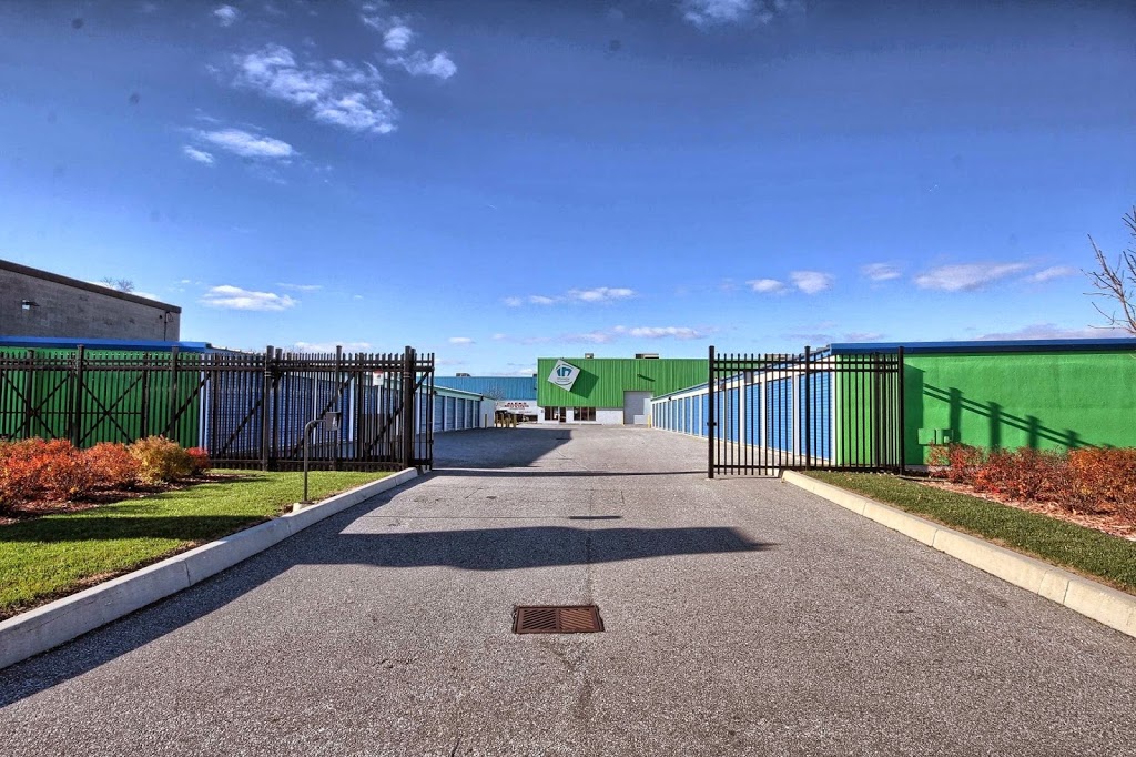 StorageMart | 1577 Lauzon Rd, Windsor, ON N8S 3N4, Canada | Phone: (519) 988-0005