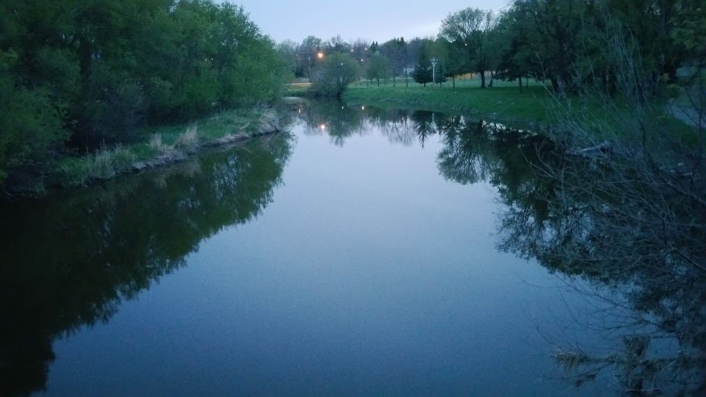 Lions Riverbend Campground | Broadway Ave, Neepawa, MB R0J 1H0, Canada | Phone: (204) 476-7676