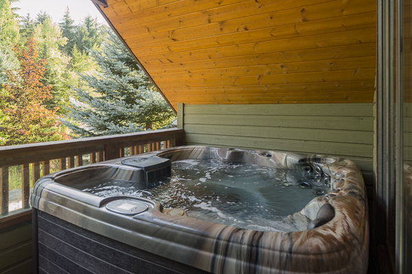 CEDAR HOLLOW by Holiday Whistler | 4701 Glacier Dr, Whistler, BC V0N 1B4, Canada | Phone: (604) 932-2038