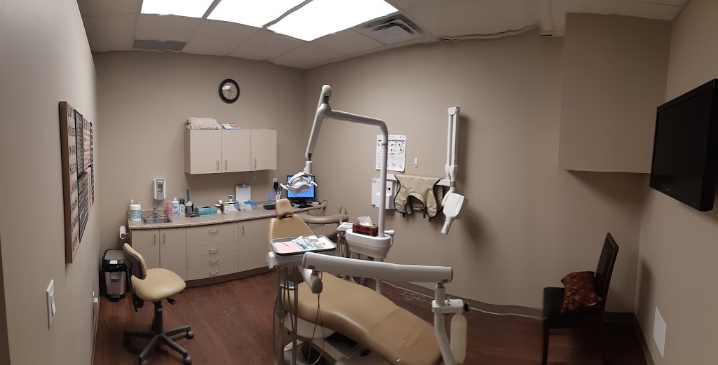 findlay creek family dental | 4100 Albion Rd, Gloucester, ON K1T 3W1, Canada | Phone: (613) 822-1500