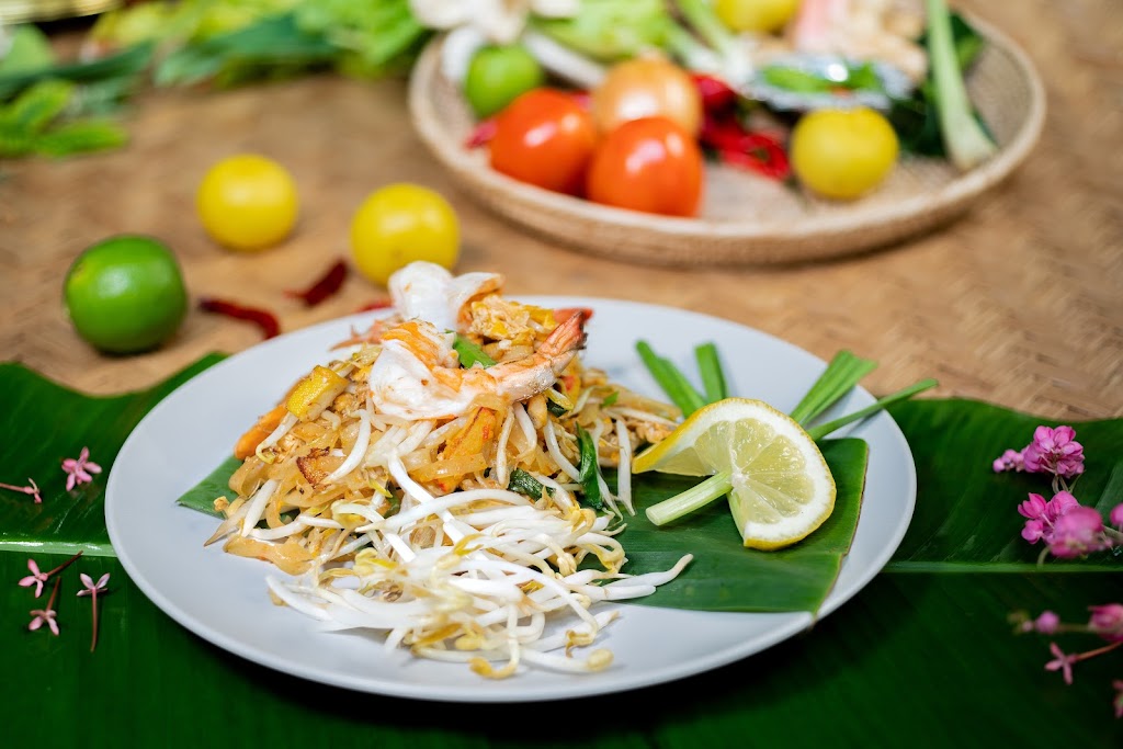 Suda Thai Cuisine | 220 Lakeland Dr #390, Sherwood Park, AB T8H 0N6, Canada | Phone: (780) 464-5155