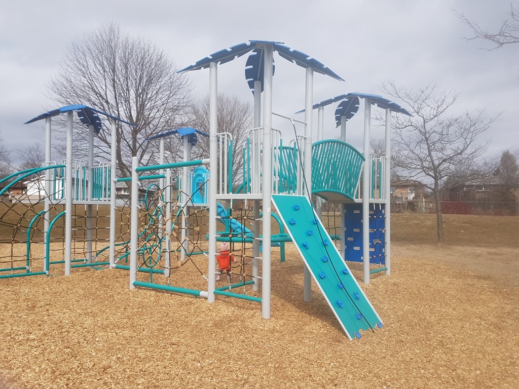 Lake Vista Park | 450 Emerald Ave, Oshawa, ON L1J 1K4, Canada | Phone: (905) 436-3311