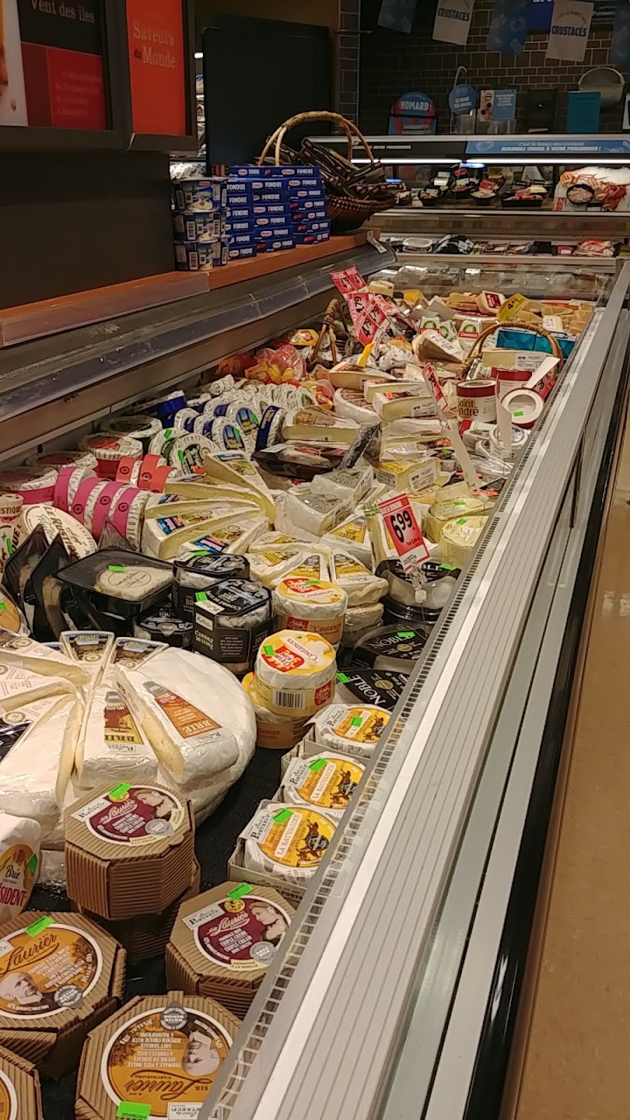 Metro Plus Victoriaville | 435 Boulevard Jutras E, Victoriaville, QC G6P 7H4, Canada | Phone: (819) 751-0101