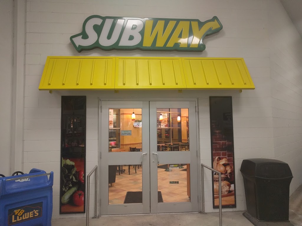 Subway Lowes Kanata | 5577 Hazeldean Rd, Stittsville, ON K2S 0P5, Canada | Phone: (613) 836-2060