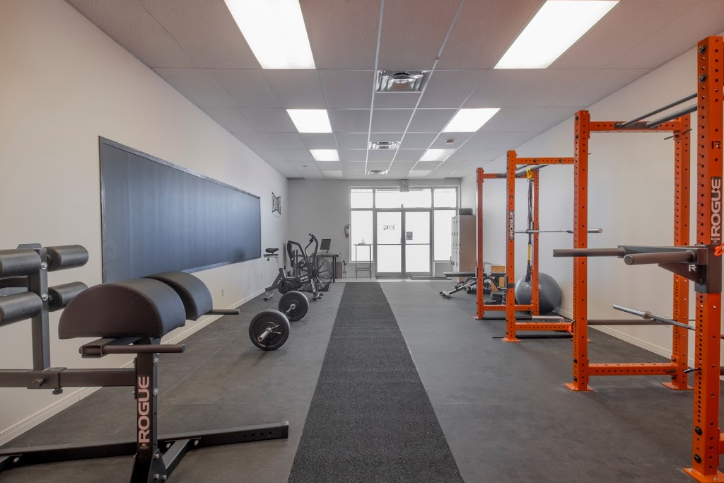 Chalk Up | 713 Krosno Blvd Unit 3, Pickering, ON L1W 1G4, Canada | Phone: (905) 831-5484