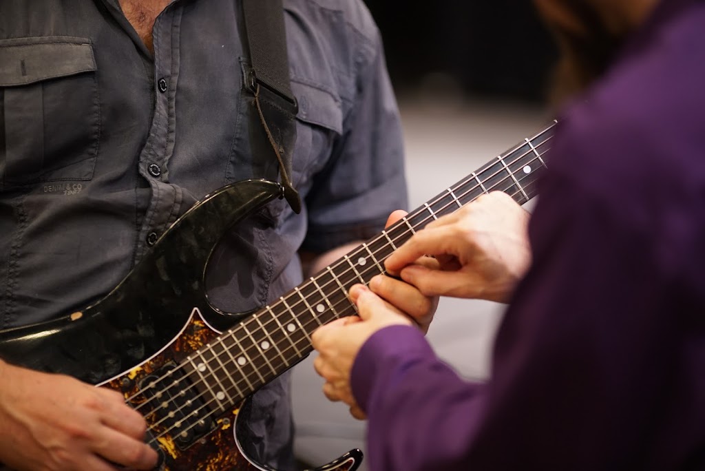 Edmonton Guitar Music School | 5526 Calgary Trail NW, Edmonton, AB T6H 4K1, Canada | Phone: (780) 637-0513