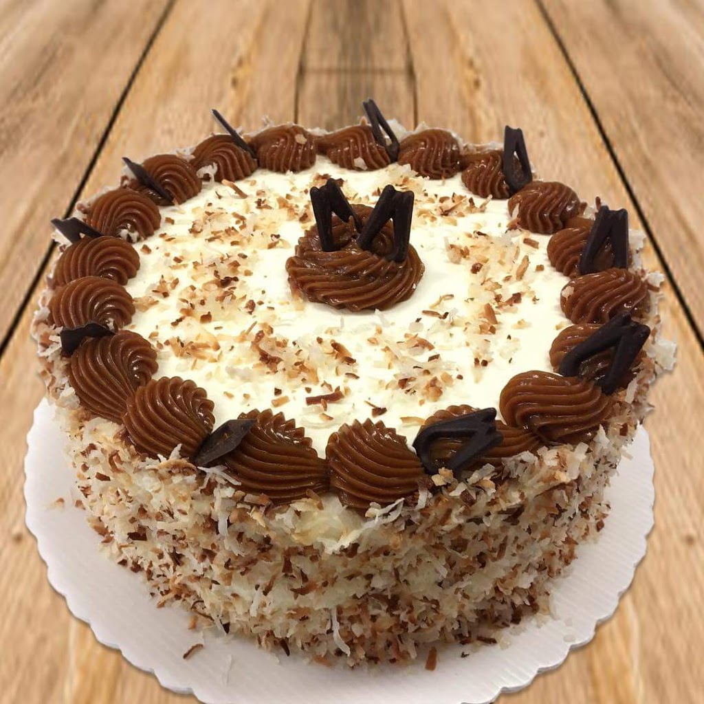 Panaderia Latina Bakery | 4906 Joyce St, Vancouver, BC V5R 4G6, Canada | Phone: (604) 439-1414