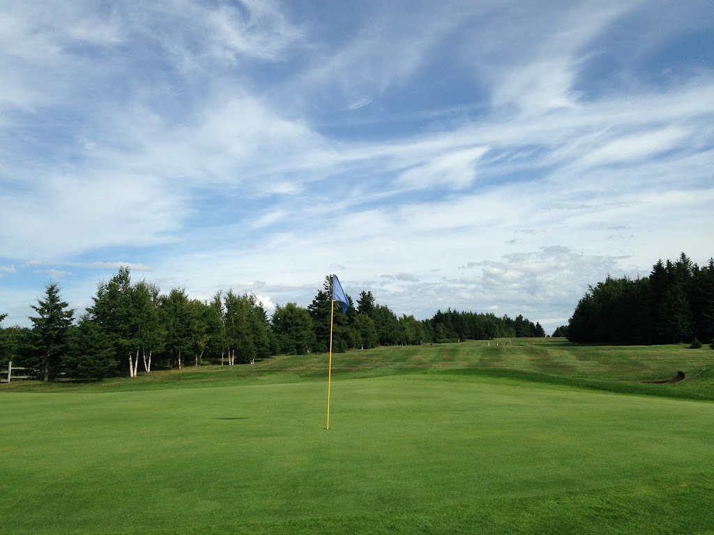 Club De Golf Cacouna | 960 Rue du Patrimoine, Cacouna, QC G0L 1G0, Canada | Phone: (418) 862-9649