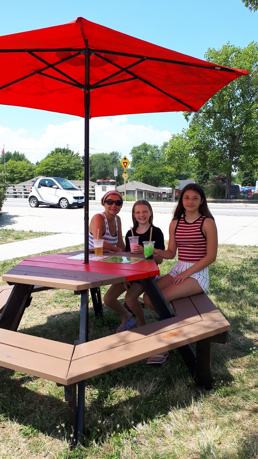 Sip De Soleil | 634 Notre Dame St, Belle River, ON N0R 1A0, Canada | Phone: (519) 562-1025