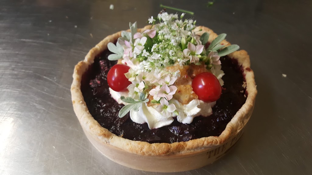 Pie Junkie | 8 Spruce Center SW, Calgary, AB T3C 3B3, Canada | Phone: (403) 452-3960