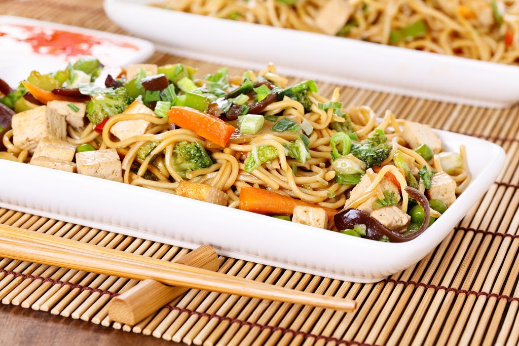 Star Wok | 94 Bridgeport Rd E, Waterloo, ON N2J 2J9, Canada | Phone: (519) 886-1688