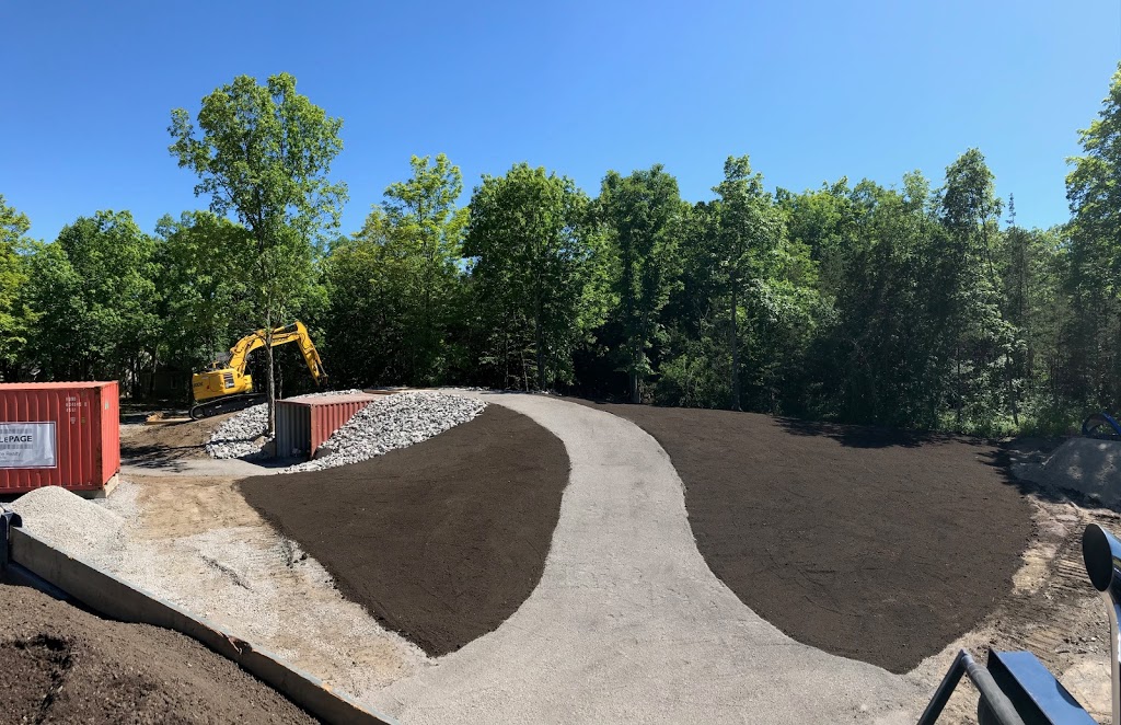 ELLBROOK EXCAVATING INC | 28 Mudcat Rd, Foxboro, ON K0K 2B0, Canada | Phone: (613) 968-2626