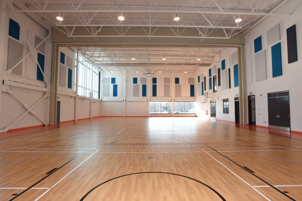 LOrée-du-parc Primary School | 7500 Rue Jean-Chevalier, LaSalle, QC H8N 2J4, Canada | Phone: (514) 748-4644