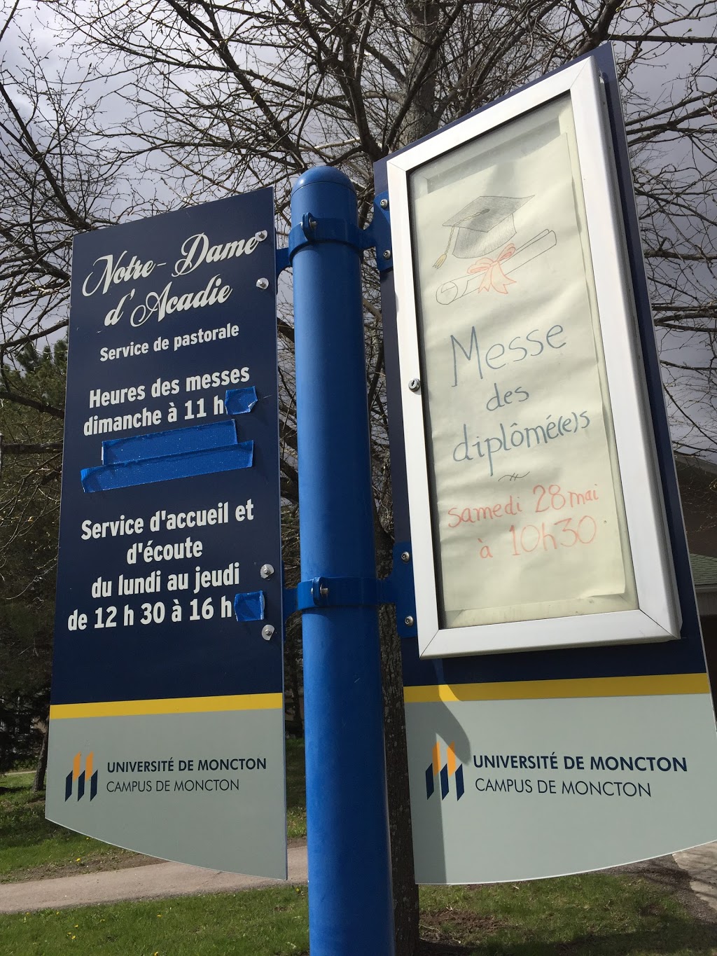 Église catholique Notre-Dame-d’Acadie | 23 Antonine-Maillet Ave, Moncton, NB E1A 3E9, Canada | Phone: (506) 858-4460