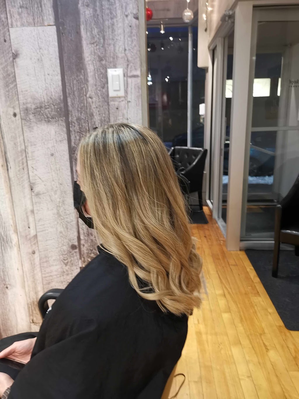 Coiffure/Esthétique 6007 | 6007 Rue Laurendeau, Montréal, QC H4E 3X3, Canada | Phone: (438) 887-3122
