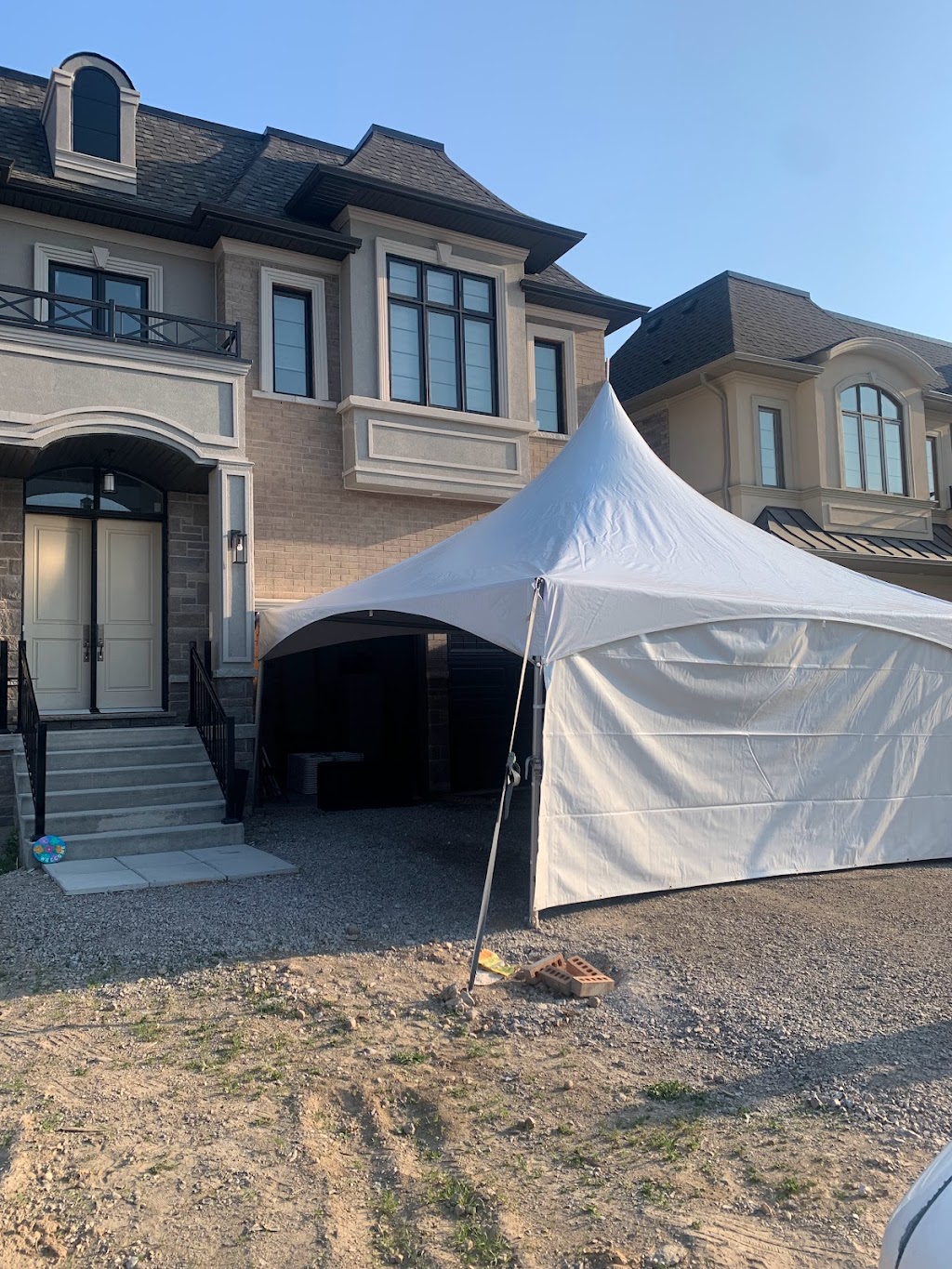 GTA tent rental services | 2842 Meadowgate Blvd, London, ON N6M 1L4, Canada | Phone: (204) 396-1038