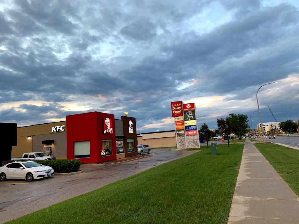 KFC | 2079 Pembina Hwy, Winnipeg, MB R3T 5J9, Canada | Phone: (204) 987-8312