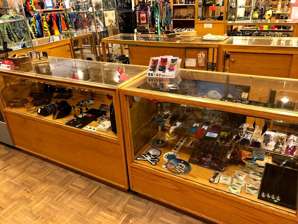 McKinley Mall | 3701 McKinley Pkwy, Blasdell, NY 14219, USA | Phone: (716) 824-0462