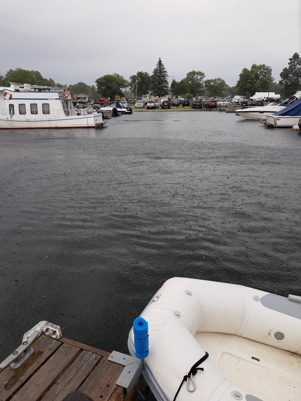 Brandys Cove Yachting Centre | 105 Brandy Island Road, Honey Harbour, ON P0E 1E0, Canada | Phone: (705) 756-9900