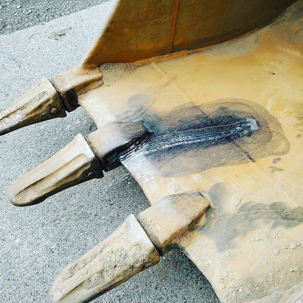 Outlaw Industries | 48620 Camp River Rd, Chilliwack, BC V4Z 0B5, Canada | Phone: (604) 798-1380