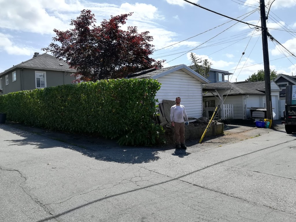 Aesthetic Tree & Hedge Services Brittania | 802 Britannia Way, Britannia Beach, BC V0N 1J0, Canada | Phone: (604) 716-7377