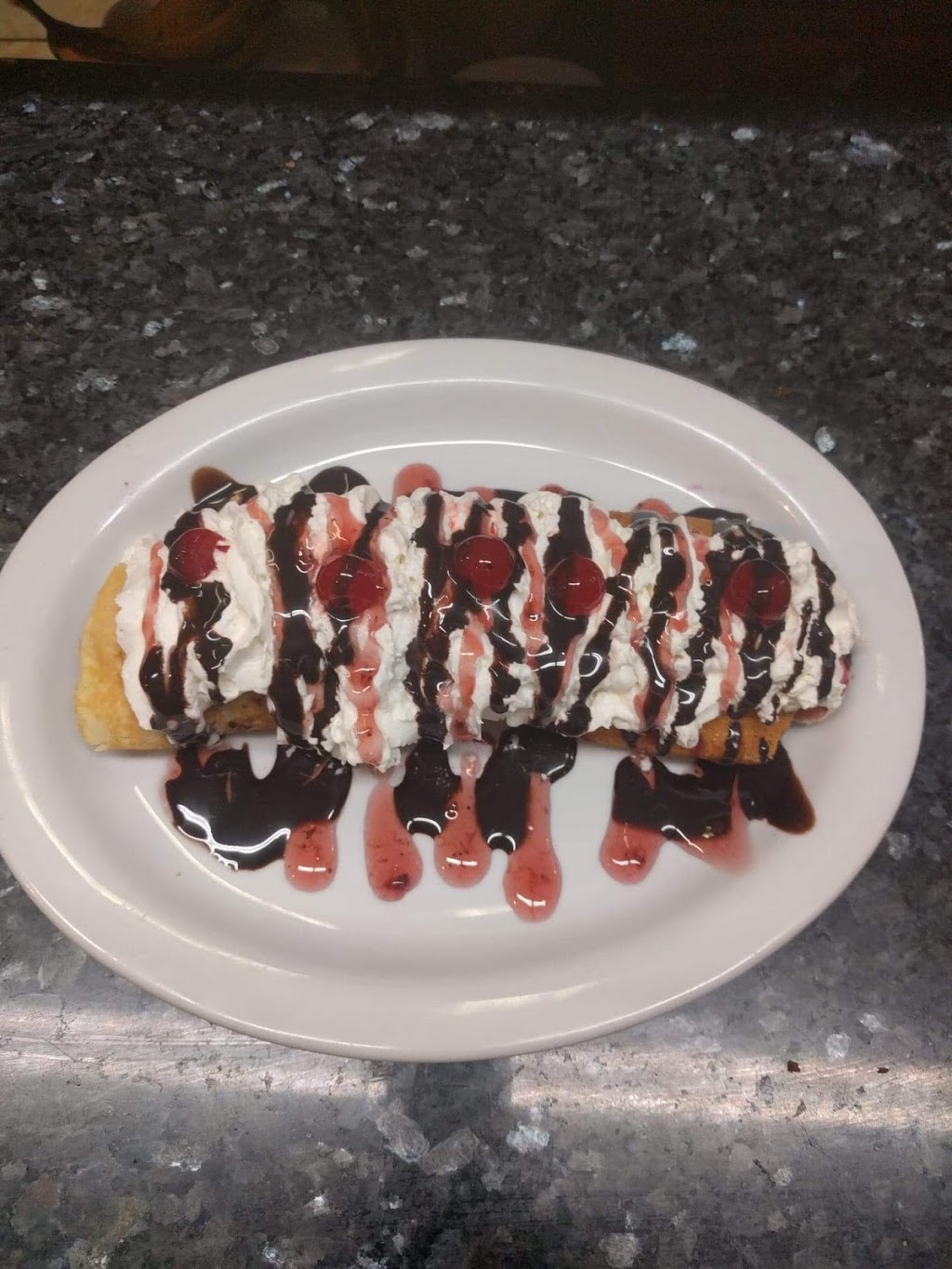 Restaurant Centenaire | 535 Rue James, Gatineau, QC J8L 2R4, Canada | Phone: (819) 281-7112