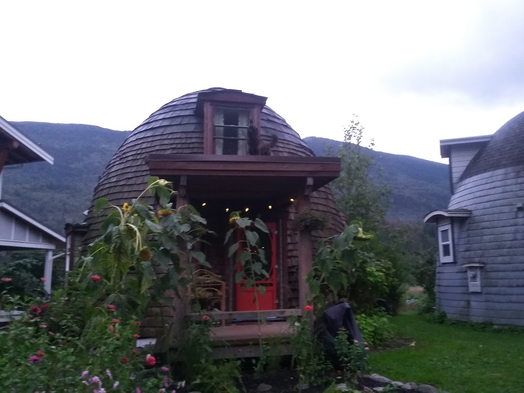Yarrow Ecovillage | 42312 Yarrow Central Rd, Chilliwack, BC V2R 5E2, Canada | Phone: (604) 823-0232