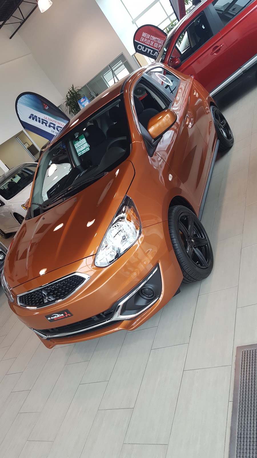St-Eustache Mitsubishi | 292 Rue Dubois, Saint-Eustache, QC J7P 4W9, Canada | Phone: (450) 735-8000