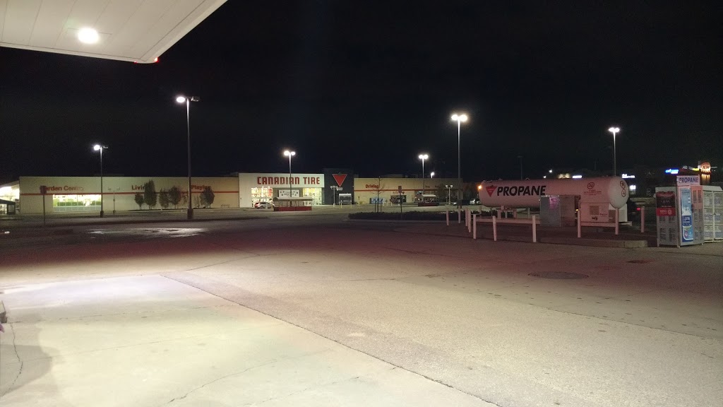 Canadian Tire Gas+ - Oakville North | 412 Dundas St E, Oakville, ON L6H 6Z9, Canada | Phone: (905) 257-8864
