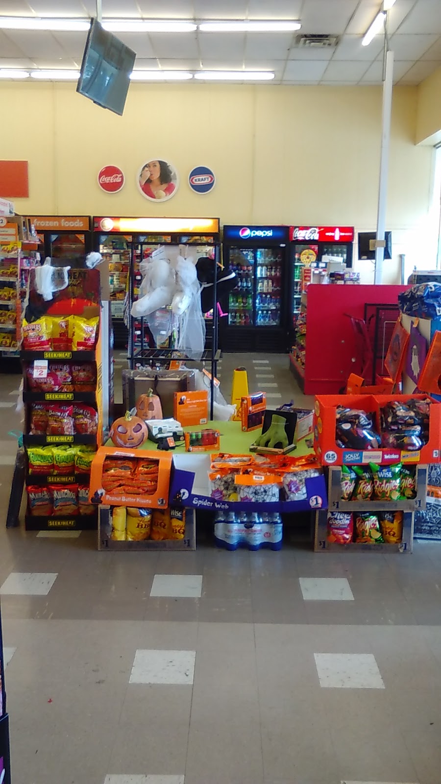 Family Dollar | 417 Michigan St, Algonac, MI 48001, USA | Phone: (810) 794-4700
