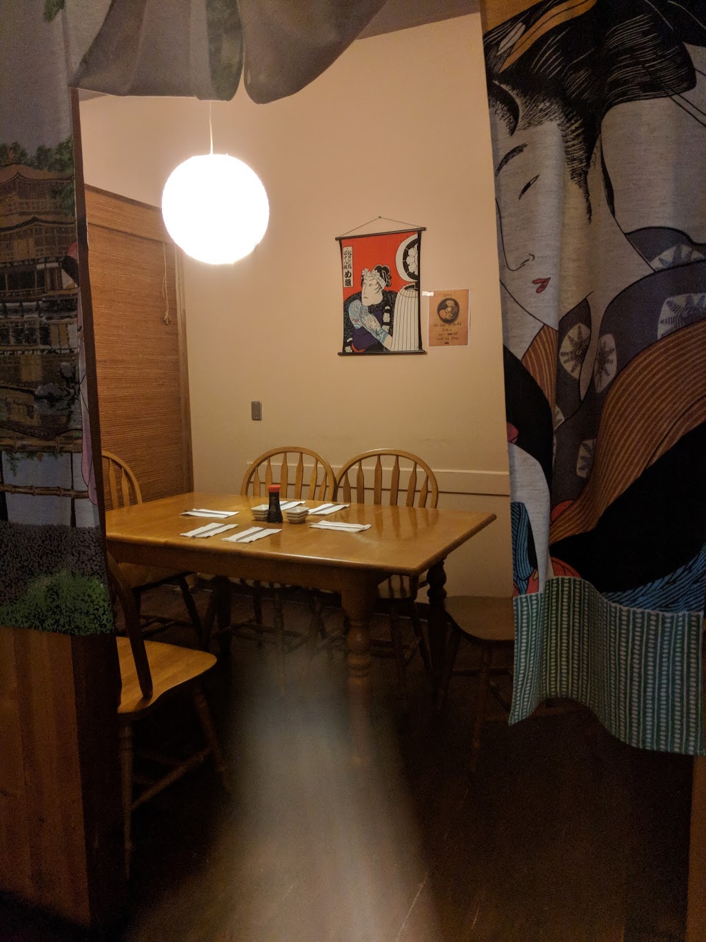Minato Japanese Restaurant | 4801 Joyce Ave, Powell River, BC V8A 5P4, Canada | Phone: (604) 485-6118