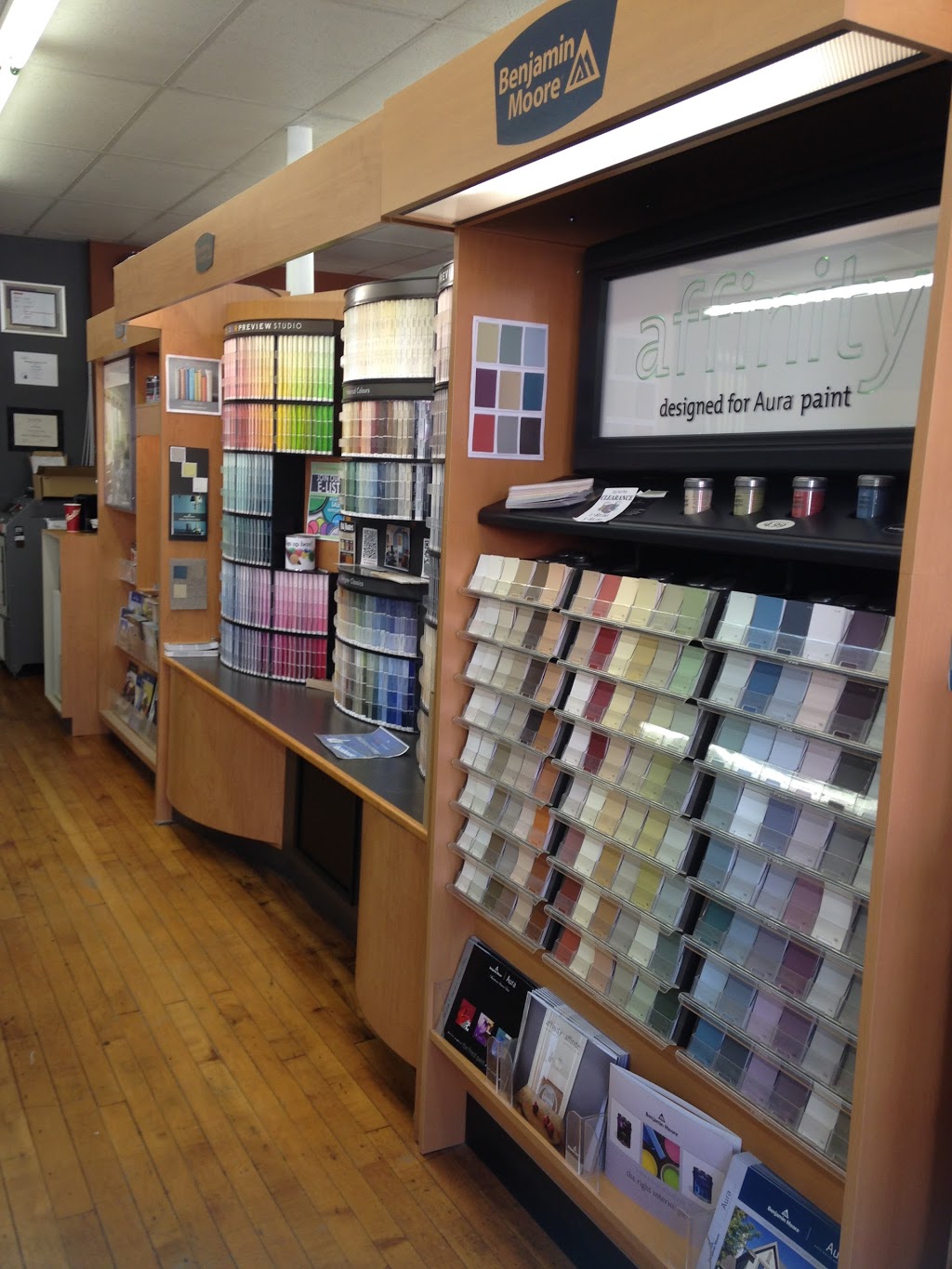 Partners Paint & Paper | 6 Isaac St, Clinton, ON N0M 1L0, Canada | Phone: (519) 606-1123